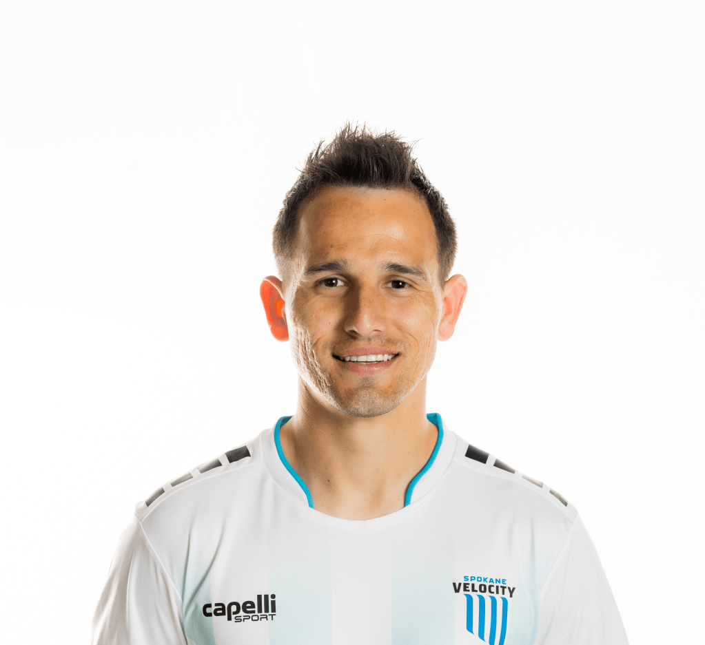 Luis Gil